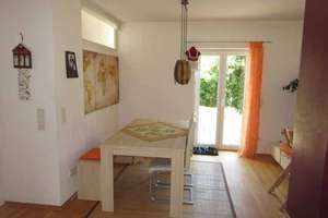 INDIVIDUELLES WOHNHAUS BAUJAHR 1999 MIT VOLLKELLER UND CARPORT, 128m² WFL, 680m² Grund – 92289 Ursensollen – Vorschaubild 10