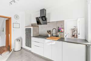 Charmantes und modernisiertes Einfamilienhaus in Unterensingen – Die vollständige Adresse der Immobilie erhältst du vom Anbieter., 72669 Unterensingen – Vorschaubild 3