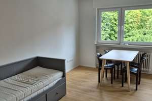 Gut geschnittene möblierte 2 ZKB mit Balkon in Durlach befristet auf 6 Monate wegen Eigenbedarf – Die vollständige Adresse der Immobilie erhältst du vom Anbieter., 76227 Durlach, Karlsruhe – Vorschaubild 3