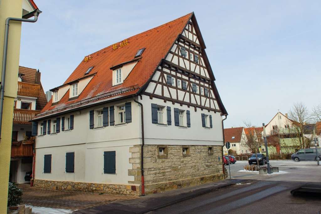 Immobilie in Renningen - Gut geschnittene, kompakte Eigentumswohnung im Fachwerkhaus - Bild 0