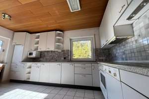 Ein perfektes Zuhause für eine Familie die auf der Suche nach viel Platz ist. – Die vollständige Adresse der Immobilie erhältst du vom Anbieter., 89233 Neu-Ulm – Vorschaubild 9