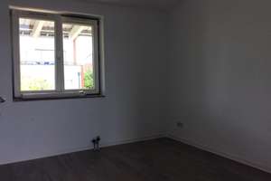 Frisch renovierte 3-Zimmer-Wohnung - Blick über die Dächer garantiert – Weistfeld 24, 30539 Bemerode, Hannover – Vorschaubild 4