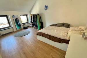 Möblierte 2-Zimmer-Wohnung über den Dächern der Bonner Altstadt – Maxstr. 49, 53111 Nordstadt, Bonn – Vorschaubild 10