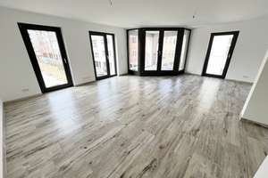 Hochwertige 3-Raumwohnung mit 2 x Bäder, 2 x Balkone, Fahrstuhl und Tiefgarage möglich !!