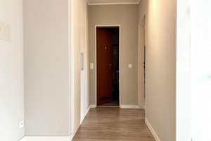 Exklusive Lebensqualität am Rheinufer: Vermietete 2-Zimmerwohnung in Oberkassel – Die vollständige Adresse der Immobilie erhältst du vom Anbieter., 40545 Oberkassel, Düsseldorf – Vorschaubild 6
