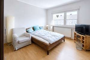 VIEL PLATZ FÜR DIE FAMILIE: REIHENMITTELHAUS MIT GARTEN, VOLLKELLER UND STELLPLATZ! – Die vollständige Adresse der Immobilie erhältst du vom Anbieter., 45883 Heßler, Gelsenkirchen – Vorschaubild 9