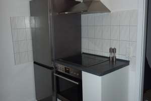 Helle und zentralgelegene 3 Zimmer Wohnung mit Balkon – Charlottenstraße x, 40211 Stadtmitte, Düsseldorf – Vorschaubild 3
