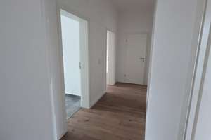 ++++TRAUMWOHNUNG+3 RAUM MIT TERRASSE+BAD M. DUSCHE u. BADEWANNE+FBH+LIFT++UVM.+++ – Bornaische Straße 77, 4277 Connewitz, Leipzig – Vorschaubild 6