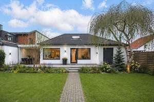 Erst modernisieren und dann genießen! – Die vollständige Adresse der Immobilie erhältst du vom Anbieter., 51061 Höhenhaus, Köln – Vorschaubild 2