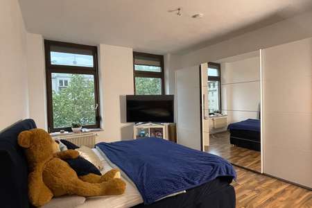 *** freundliche, zentrale 3-Zimmer-Wohnung, WG-geeignet***