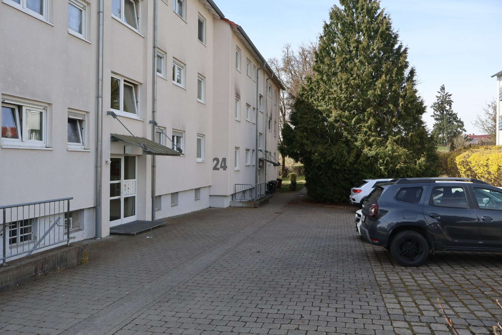 4-Zimmer-Wohnung mit Balkon – Eigenheim statt Miete!, Alb Donau Kreis – Bild 2