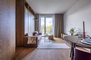 Möbliertes Studio Standard mit Gemeinschaftsflächen: Padelplatz, Fitness, Dachterrasse & mehr – Buschkrugallee 64, 12359 Britz, Berlin – Vorschaubild 2