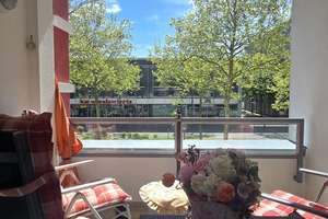 Sonniges Wohnglück in Derendorf, gepflegte 2 Zimmer-Wohnung, 2 Südbalkone & Tiefgarage – Hilde-und-Joseph, Professor-Neyses-Platz 2, 40476 Derendorf, Düsseldorf – Vorschaubild 2