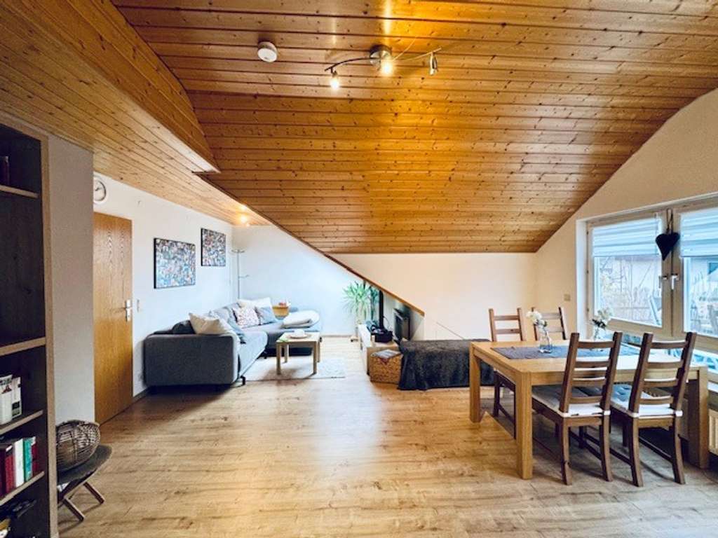 Immobilie in Rutesheim - Attraktive DG-Wohnung - ideal als Eigennutzer & Kapitalanleger - Bild 0