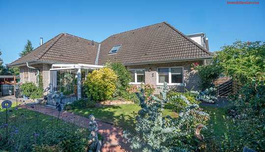 Bild von Wohnen im Residenzort Rastede – Modernes Wohnhaus in Toplage