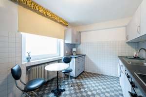 WGH mit freier Wohnung und Entwicklungspotenzial in Köln-Müngersdorf – Die vollständige Adresse der Immobilie erhältst du vom Anbieter., 50933 Müngersdorf, Köln – Vorschaubild 39