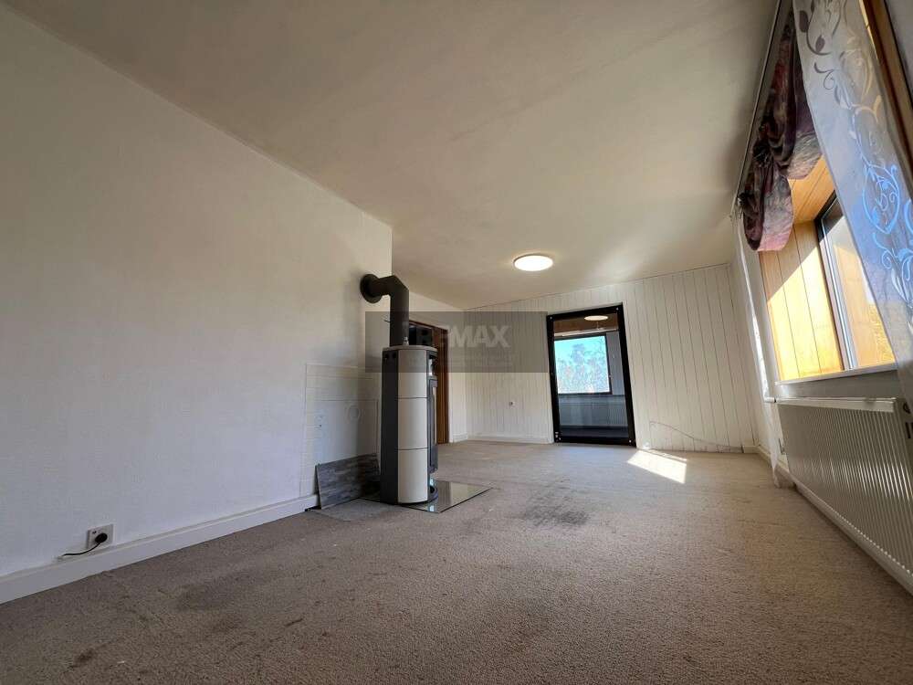 Immobilie in Zell im Fichtelgebirge - Charmanter Bungalow mit großem Garten und Potenzial in Zell im Fichtelgebirge - Bild 3