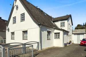 Vielseitige Immobilie mit Potenzial – Wohnen, Vermieten, Arbeiten – Rendsburg-Eckernförde (Kreis) – Vorschaubild 2