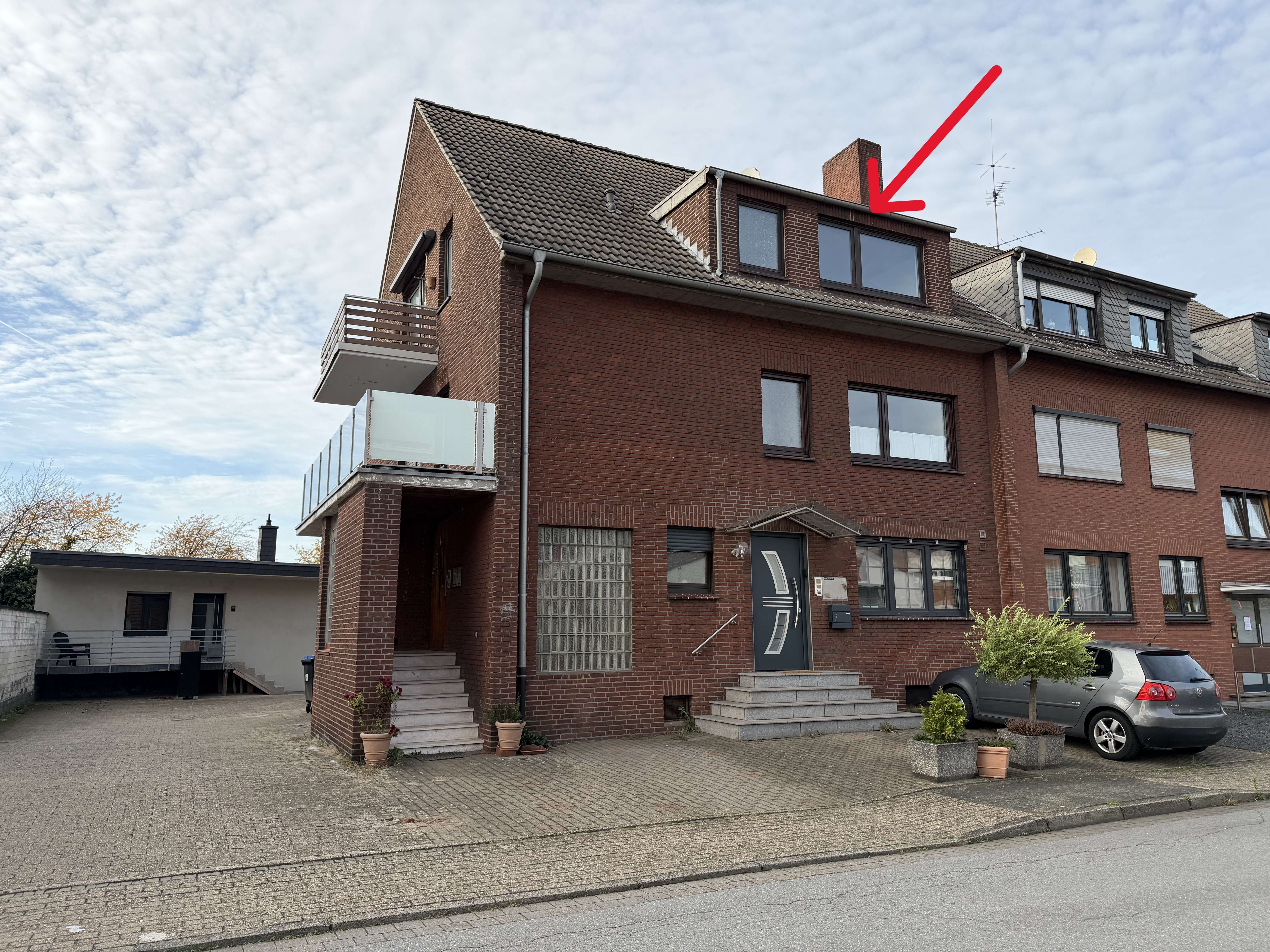 Großzügige 3 Raum Wohnung mit Balkon für Eigennutzer oder Kapitalanleger, Duisburg – Bild 3