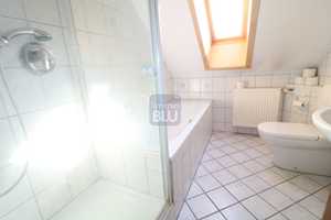 Provisionsfrei: 1-2FH, freistehend, Balkon, Terrasse, großer Garten, 2 Garagen, Feldrandlage,... – Karlsruhe (Kreis) – Vorschaubild 12