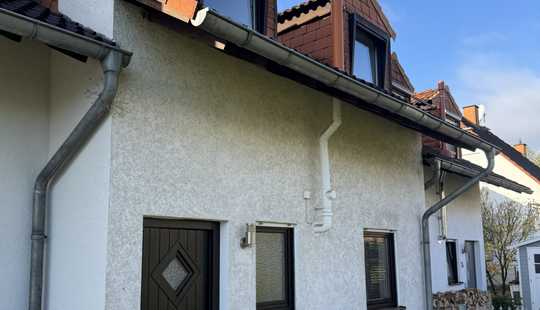 Bild von Zentral gelegenes Reihenmittelhaus mit Stellplatz und großer Terrasse