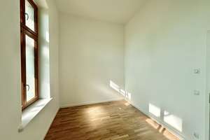 Stilvoll modernisierte 3-Zimmer-Altbauwohnung mit Balkon in zentraler Innenstadtlage – 39104 Altstadt, Magdeburg – Vorschaubild 4