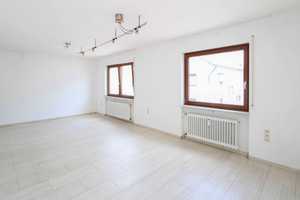 MFH mit 3 Einheiten, Doppelgarage, im Ortszentrum zur flexiblen Nutzung mit Wertsteigerungspotenzial – Rastatt (Kreis) – Vorschaubild 3
