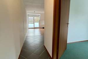 Zentrale 2-Zimmer Wohnung mit Stellplatz, Einbauküche und Balkon – Die vollständige Adresse der Immobilie erhältst du vom Anbieter., 70439 Stammheim-Süd, Stuttgart – Vorschaubild 8