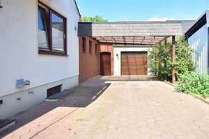 Achim-Uphusen | Familienidyll mit Geschichte! Großes Einfamilienhaus mit Wintergarten viel Potenzial – Die vollständige Adresse der Immobilie erhältst du vom Anbieter., 28832 Achim – Vorschaubild 17