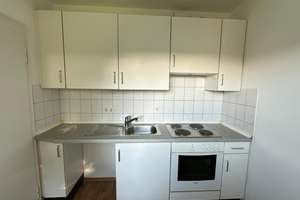 gepflegte 1-Zimmer-Wohnung mit Balkon und EBK – Rossinistraße 33, 85057 Nordwest, Ingolstadt – Vorschaubild 4