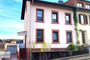 SOFORT VERFÜGBAR: 4 SCHLAFZIMMER / KELLER / GARTEN / GARAGE – Die vollständige Adresse der Immobilie erhältst du vom Anbieter., 66693 Mettlach – Vorschaubild 1