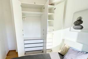 Sonnige, ruhige und renovierte 2-Zi-DG-Whg, EBK, Dachterrasse, Süd-Parkblick, im Sprengelkiez – Sparrstraße 3a, 13353 Wedding, Berlin – Vorschaubild 16