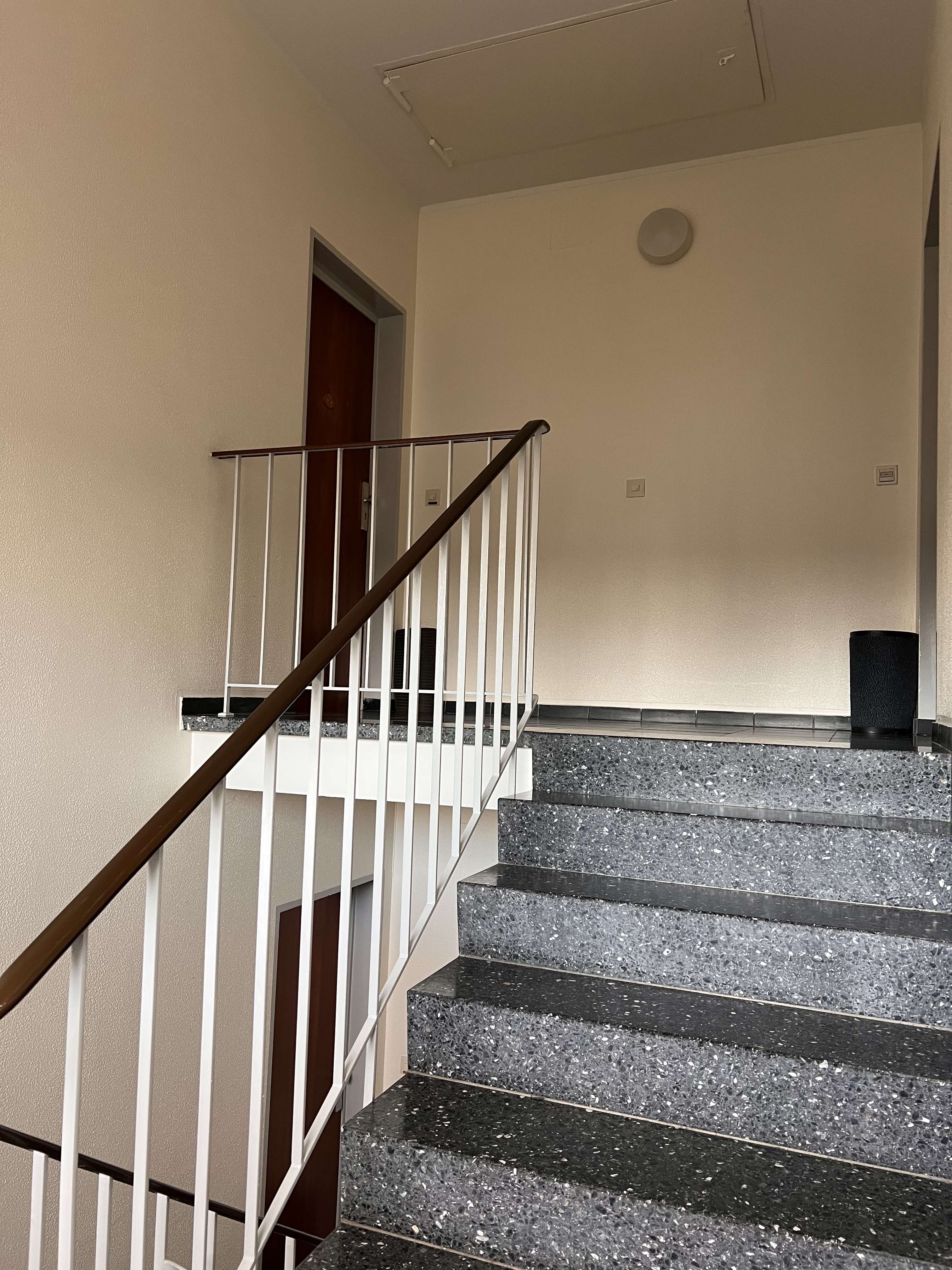 Traumblick über MA-Feudenheim - Renovierungsbedürftige 3 ZKB mit Südloggia und Stellplatz, Mannheim – Bild 4