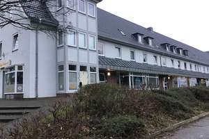 Renovierte DG-Wohnung in Eichholz – 23564 Sankt Gertrud, Lübeck – Vorschaubild 1