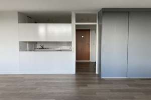 Fant. Aussicht, modernisierte Loft-WHG mit Balkon und Einbauküche in Stuttgart Plieningen – Im Asemwald 56, 70199 Asemwald, Stuttgart – Vorschaubild 6