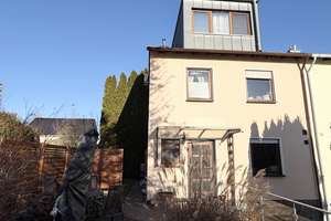 *NEU* GEPFLEGTES EINFAMILIENHAUS IN HARGESHEIM MIT 5 ZIMMERN IN SEHR RUHIGER GUTER SONNENLAGE! – Die vollständige Adresse der Immobilie erhältst du vom Anbieter., 55595 Hargesheim – Vorschaubild 1