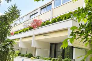 Stilvoll wohnen auf zwei Ebenen – hochwertig ausgestattete 3-Zi-Split-Level-Whg mit Loggia + Balkon – Oberföhringer Strasse 127 a, 81925 Oberföhring, München – Vorschaubild 2