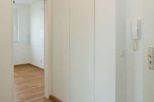 ***ERSTBEZUG NACH KOMPLETTSANIERING*** 2-Zi-Whg mit Loggia -provisonsfrei- – Robinsbalje 1, 28259 Mittelshuchting, Bremen – Vorschaubild 4