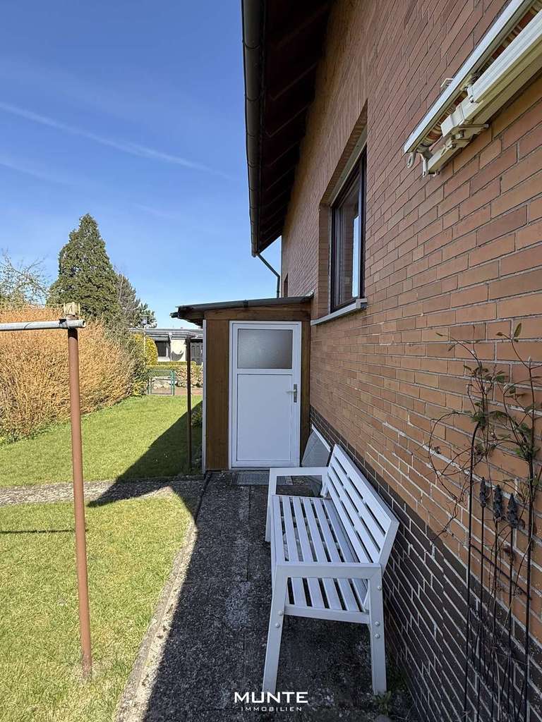 Immobilie in Vordorf - Gepflegtes Einfamilienhaus mit großem Grundstück - Bild 2