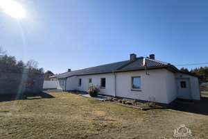 MODERNISIERTE DOPPELHAUSHÄLFTE MIT TRAUMHAFTEN GRUNDSTÜCK IN WALDESNÄHE – Die vollständige Adresse der Immobilie erhältst du vom Anbieter., 1979 Lauchhammer – Vorschaubild 11