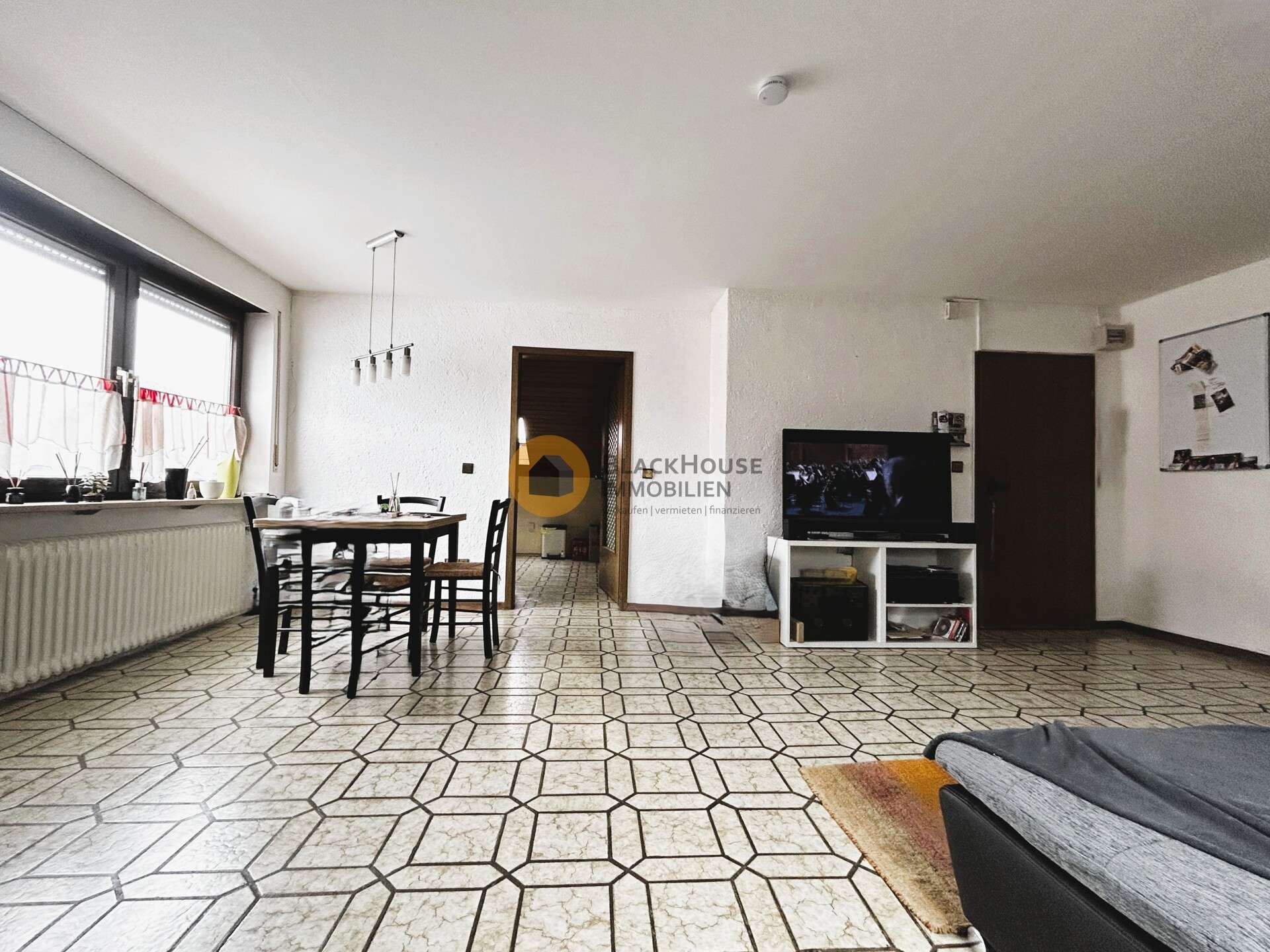 Immobilie in Hepberg - Bezahlbarer Wohnraum mit großem Grundstück in schöner Ortsrandlage - Bild 8