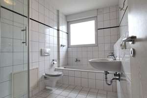 Geräumiges RMH mit Garten & 4 Pkw-Stellplätzen – Die vollständige Adresse der Immobilie erhältst du vom Anbieter., 65428 Rüsselsheim am Main – Vorschaubild 17