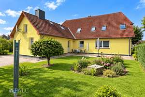 ***Charmantes Zweifamilienhaus mit zwei separaten Wohneinheiten und großem Garten*** – 19077 Sülstorf – Vorschaubild 4