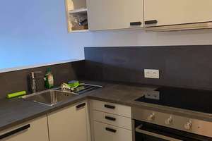 Großzügiges Appartement im Westen von Regensburg mit moderner Einbauküche und weitläufigem Balkon – Weinweg 55, 93049 Westenviertel, Regensburg – Vorschaubild 4