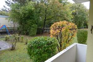 Helle freundliche Hochparterre-Wohnung mit drei Zimmern sowie Balkon und Einbauküche in Moosach. – Triebstraße 10, 80993 Alt-Moosach, München – Vorschaubild 4