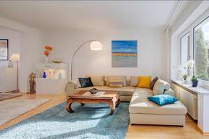 Möbliert: Große Terrassenwohnung in München-Bogenhausen