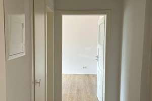 Gemütliche 2-Zimmer Wohnung mit großer Wohnküche und Gemeinschaftsgarten – Im Rocken 10, 45889 Bismarck, Gelsenkirchen – Vorschaubild 3