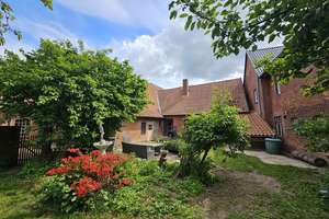 Mitten im Ort - Bauernhaus für Individualisten in Pet.-Windheim – Die vollständige Adresse der Immobilie erhältst du vom Anbieter., 32469 Petershagen – Vorschaubild 1