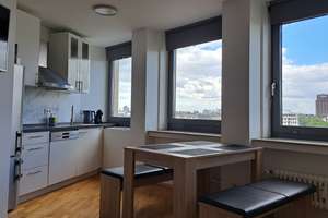 Wohnen mit Aussicht: Möblierte 2-Zimmer-Wohnung mit atemberaubendem Köln – Theodor-Heuss-Ring 1, 50668 Neustadt/Nord, Köln – Vorschaubild 7