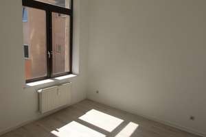 Duisburg-Hochfeld ( Friedenstraße ) schöne helle 2 Zimmer Wohnung im 2.OG – Friedenstraße 4, 47053 Hochfeld, Duisburg – Vorschaubild 3